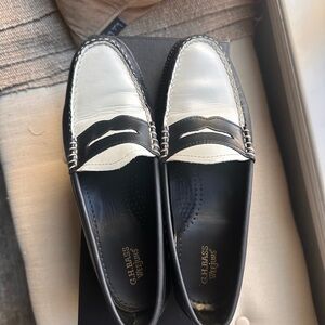 G.H. Bass & Co. Black and White Women’s Weejuns Loafers